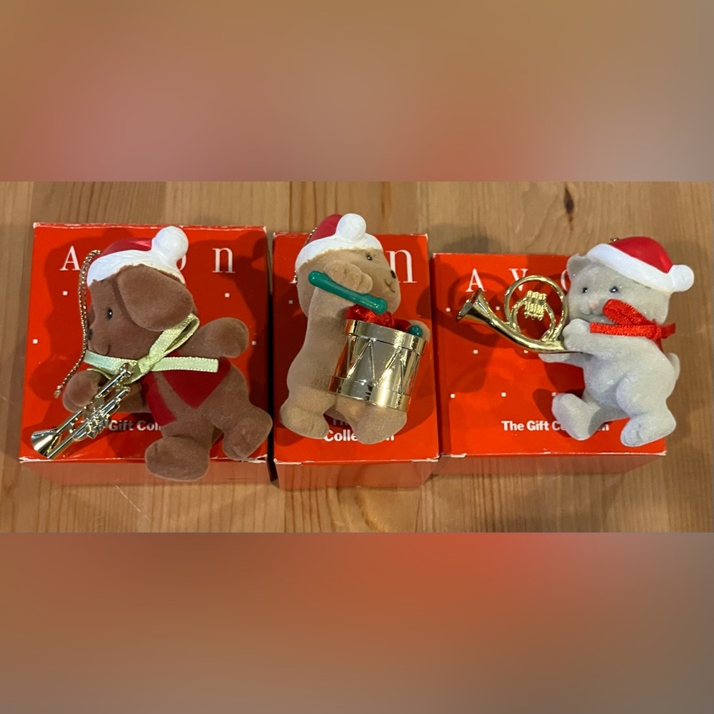 EUC Vintage 90’s Avon Merry Marchers Ornaments 3 Piece Lot
